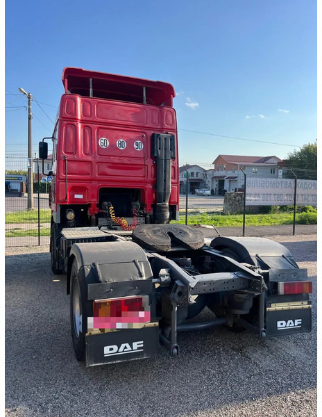 DAF XF 95 430 Manual - Tracteur portuaire: photos 5 DAF XF 95 430 Manual - Tracteur portuaire: photos 5