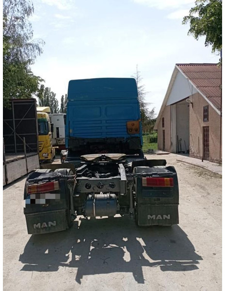 MAN 19.414 F2000 - Tracteur routier: photos 5 MAN 19.414 F2000 - Tracteur routier: photos 5