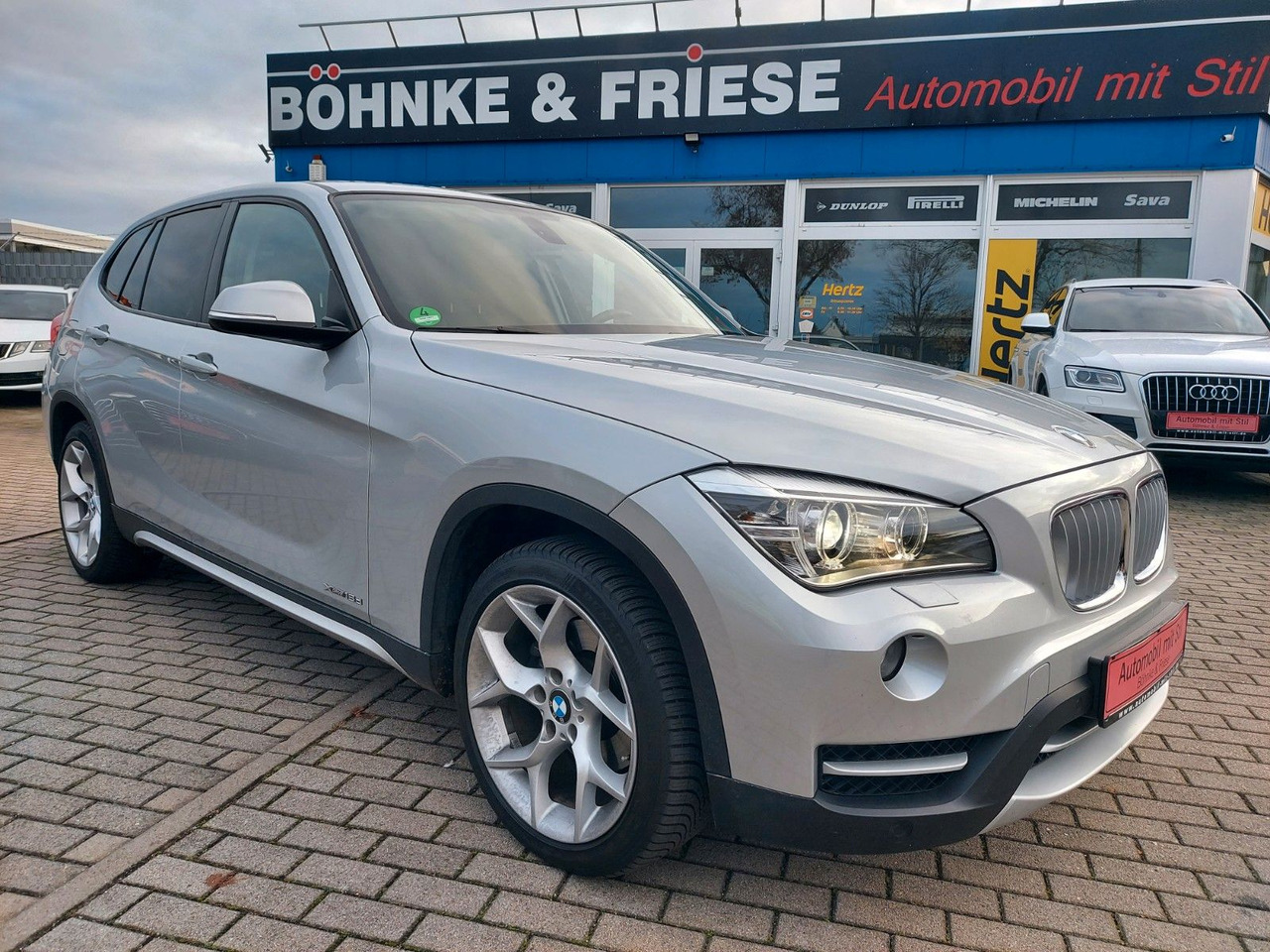 BMW X1 18 d xDrive Xenon Navi Leder AHK - SUV: photos 1 BMW X1 18 d xDrive Xenon Navi Leder AHK - SUV: photos 1