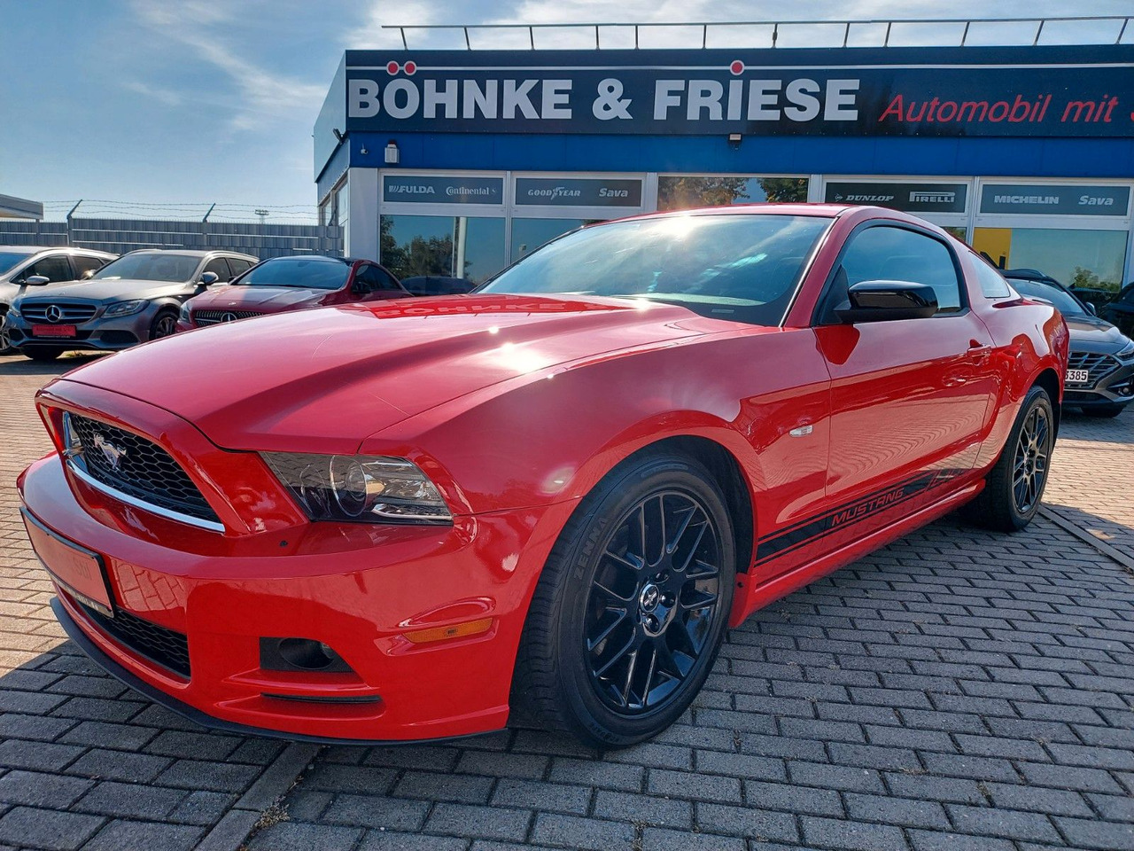 Ford Mustang 3.7 Automatik Xenon el. Sitze - Voiture: photos 3 Ford Mustang 3.7 Automatik Xenon el. Sitze - Voiture: photos 3