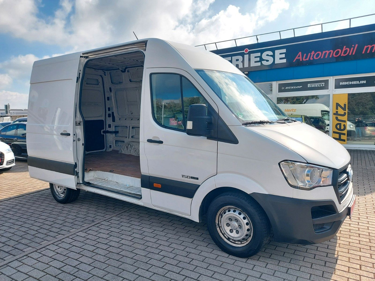 Hyundai H350 Kasten L2H2 Eco M+S - Transport de personnes: photos 2 Hyundai H350 Kasten L2H2 Eco M+S - Transport de personnes: photos 2