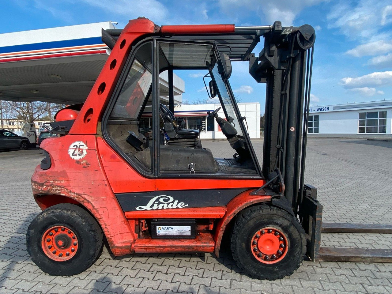 Linde H50T-02 GAS 2790 STD. 5000 KG HUB - Chariot élévateur: photos 1 Linde H50T-02 GAS 2790 STD. 5000 KG HUB - Chariot élévateur: photos 1