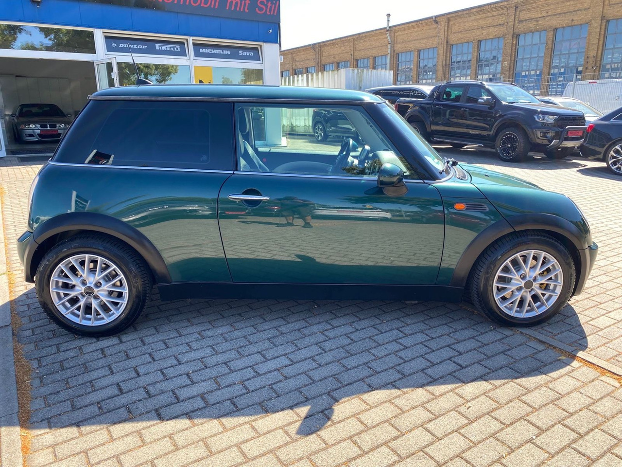 MINI COOPER Mini Cooper Klima Teilleder Alu PDC - Voiture: photos 3 MINI COOPER Mini Cooper Klima Teilleder Alu PDC - Voiture: photos 3