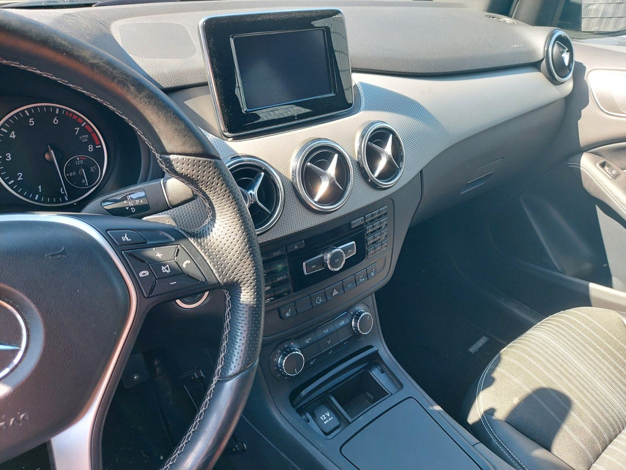 Berline Mercedes-Benz B 180 B -Klasse B 180 Autom. Xenon Navi: photos 9
