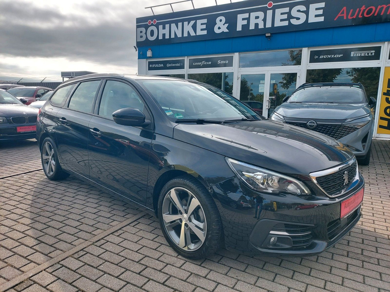 Peugeot 308 SW Active Business Panorama DAB Navi LED - Voiture break: photos 1 Peugeot 308 SW Active Business Panorama DAB Navi LED - Voiture break: photos 1