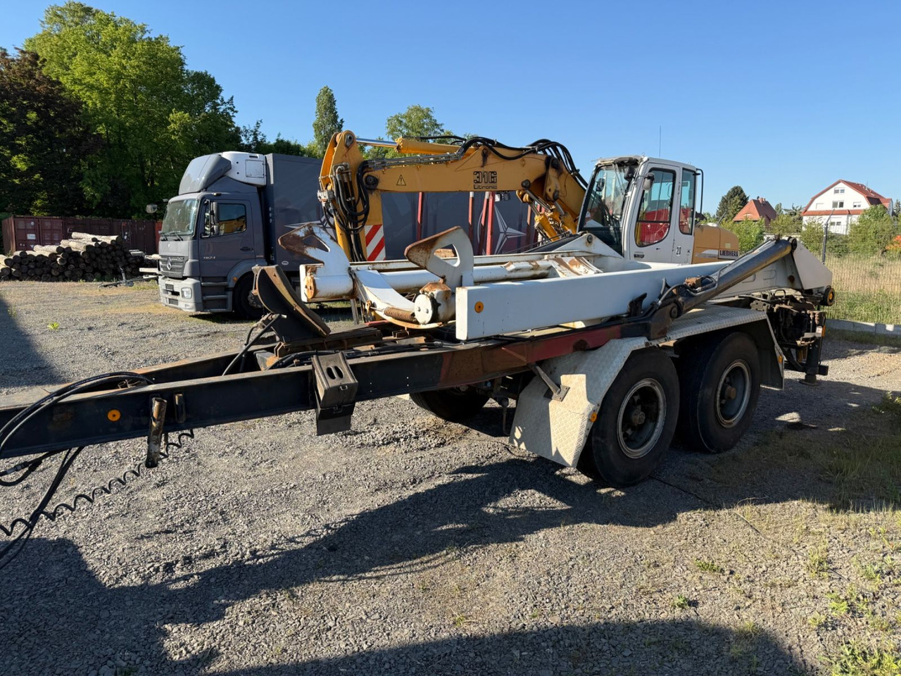 M-TEC MATHIS SILO AUFSTELLER TÜV NEU - Remorque: photos 2 M-TEC MATHIS SILO AUFSTELLER TÜV NEU - Remorque: photos 2