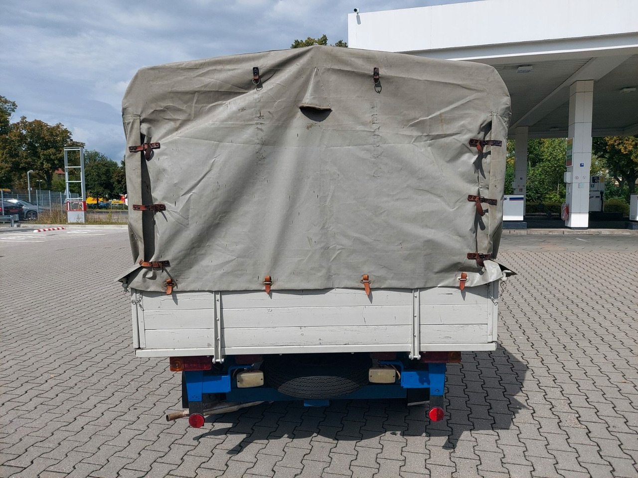 Barkas B1000 Pritsche Plane - Véhicule utilitaire: photos 5 Barkas B1000 Pritsche Plane - Véhicule utilitaire: photos 5