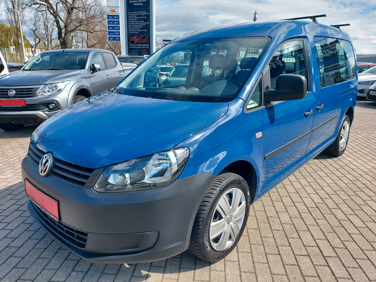 Volkswagen Caddy Maxi lang 5 Sitze Klima Standheiz. Tempo - Voiture: photos 5 Volkswagen Caddy Maxi lang 5 Sitze Klima Standheiz. Tempo - Voiture: photos 5