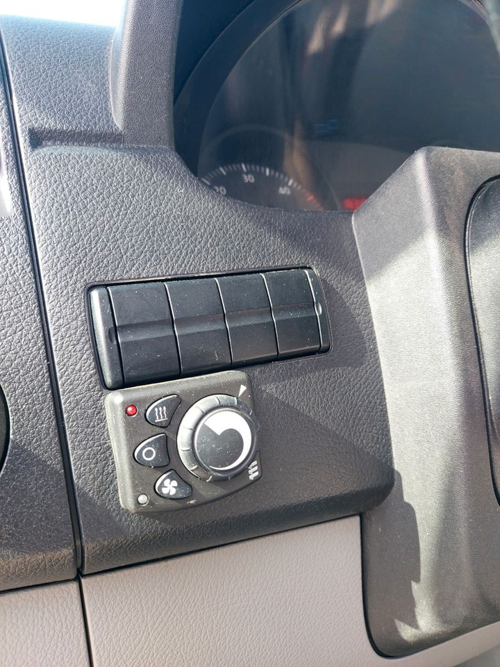 Fourgon utilitaire Volkswagen Crafter Kasten 50 mittel lang L2H2 Hoch Standhei: photos 18
