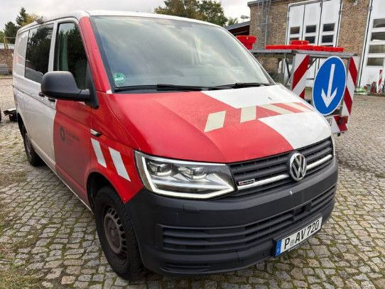 Volkswagen T6 Transporter Kasten 4Motion LED DSG 3 SITZE - Transport de personnes: photos 2 Volkswagen T6 Transporter Kasten 4Motion LED DSG 3 SITZE - Transport de personnes: photos 2