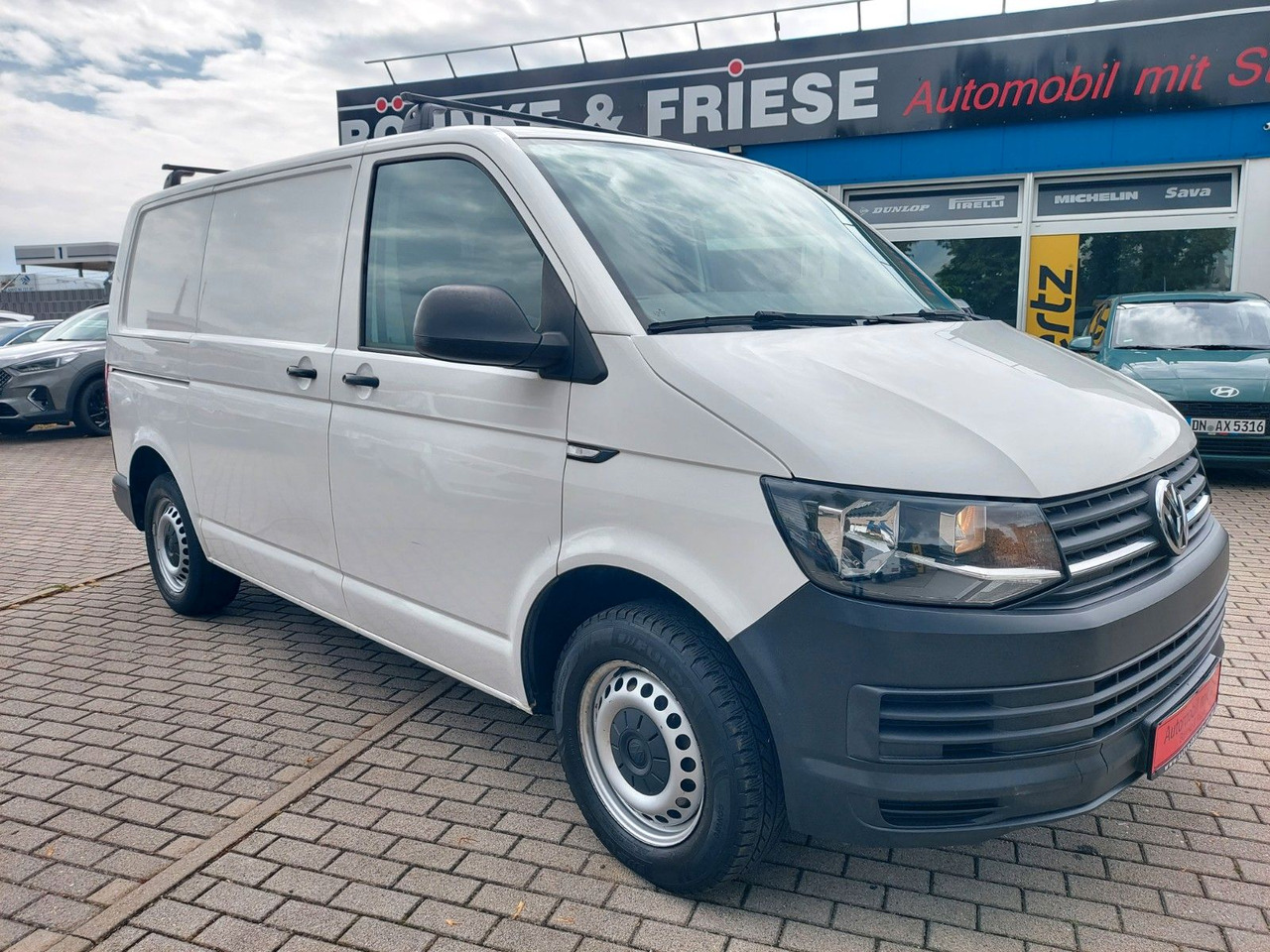 Volkswagen T6 Transporter Kasten-Kombi Kasten EcoProfi - Transport de personnes: photos 2 Volkswagen T6 Transporter Kasten-Kombi Kasten EcoProfi - Transport de personnes: photos 2