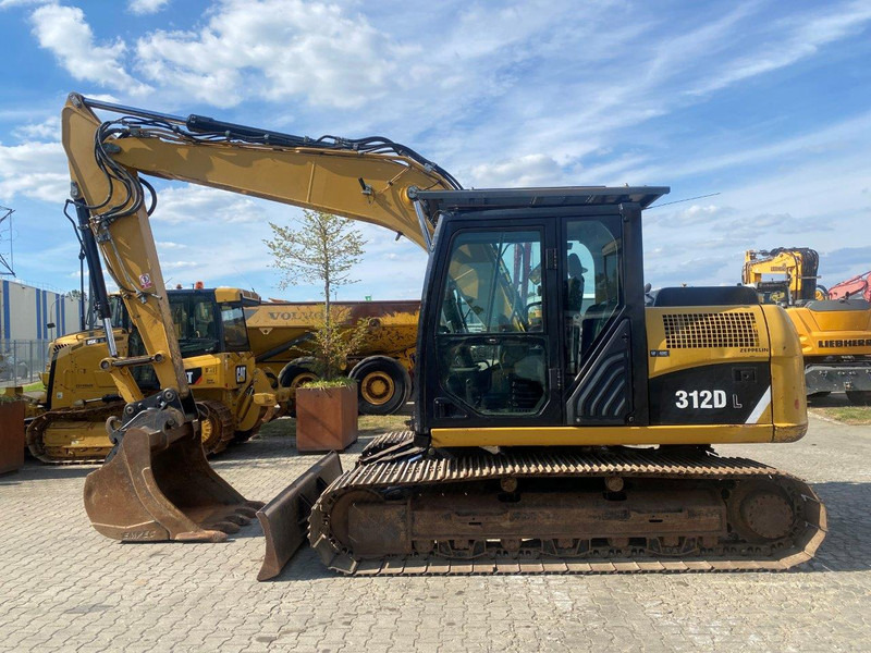 Caterpillar 312 DL NVT - Pelle sur chenille: photos 2 Caterpillar 312 DL NVT - Pelle sur chenille: photos 2