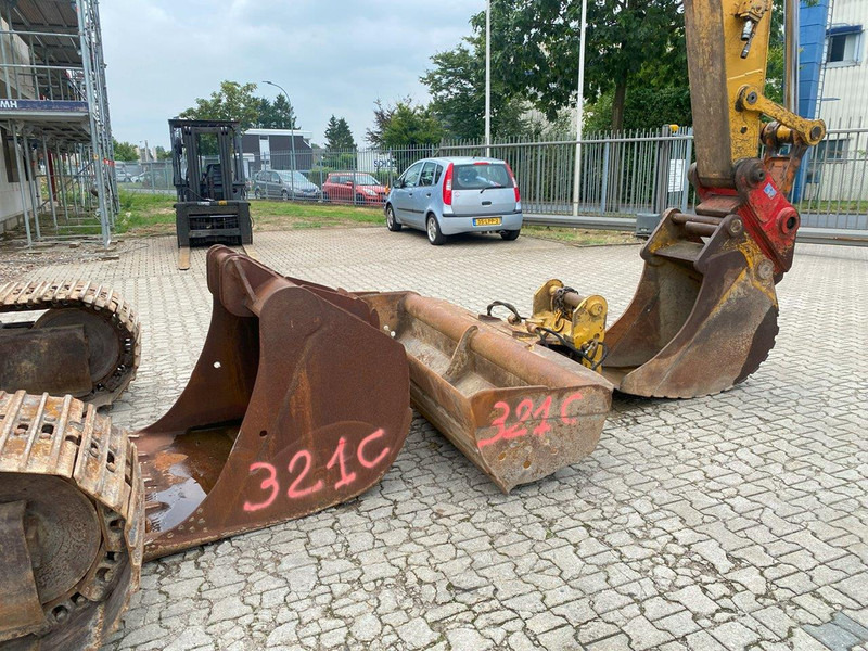 Caterpillar 321 C LCR NVT — crédit-bail Caterpillar 321 C LCR NVT: photos 11