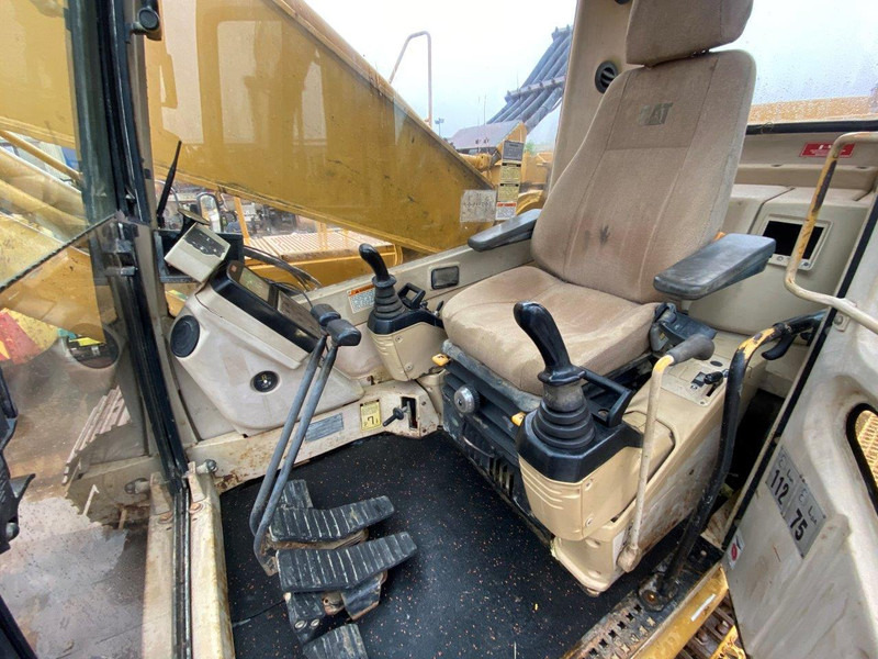 Caterpillar 350L NVT - Pelle sur chenille: photos 3 Caterpillar 350L NVT - Pelle sur chenille: photos 3