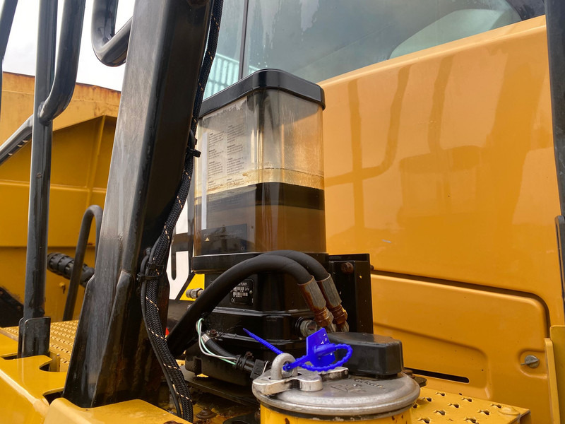 Tombereau articulé Caterpillar 725C2 NVT: photos 20