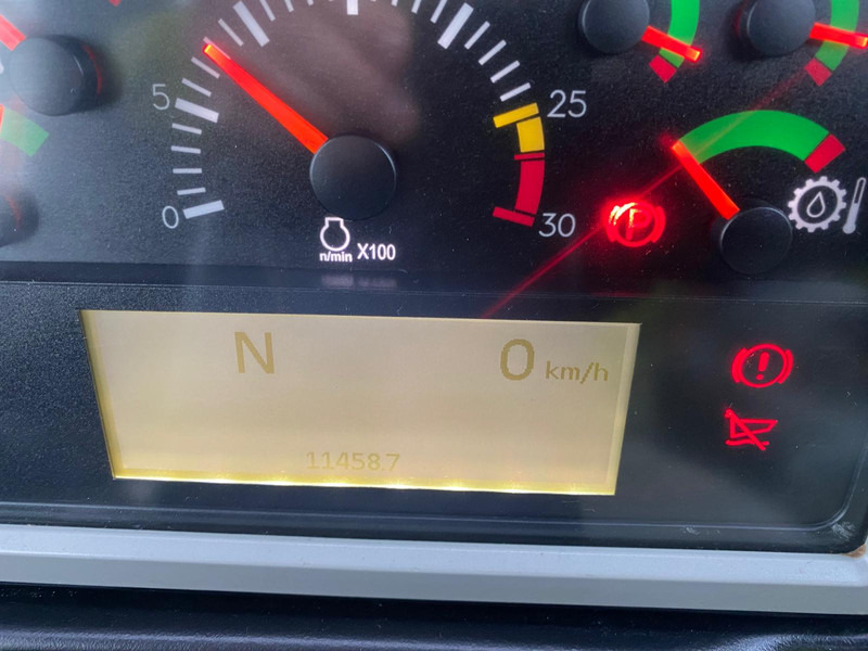 Tombereau articulé Caterpillar 725C2 NVT: photos 15