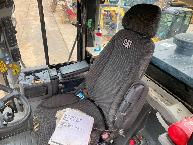 Caterpillar 962K NVT - Chargeuse sur pneus: photos 4 Caterpillar 962K NVT - Chargeuse sur pneus: photos 4