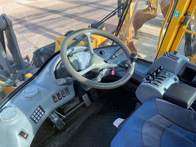 Volvo L90E NVT - Chargeuse sur pneus: photos 4 Volvo L90E NVT - Chargeuse sur pneus: photos 4