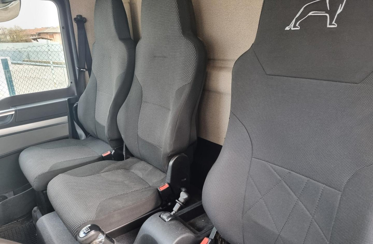 Camion fourgon Man 8.190 furgone e sponda euro 6: photos 11