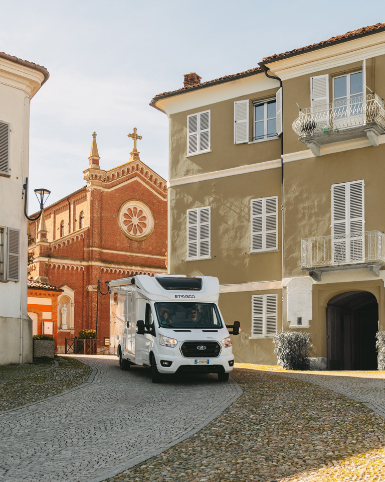 Etrusco T 7.3 QCF - Camping-car profilé: photos 4 Etrusco T 7.3 QCF - Camping-car profilé: photos 4