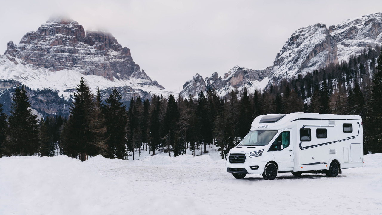 Etrusco T 7.3 QCF - Camping-car profilé: photos 2 Etrusco T 7.3 QCF - Camping-car profilé: photos 2