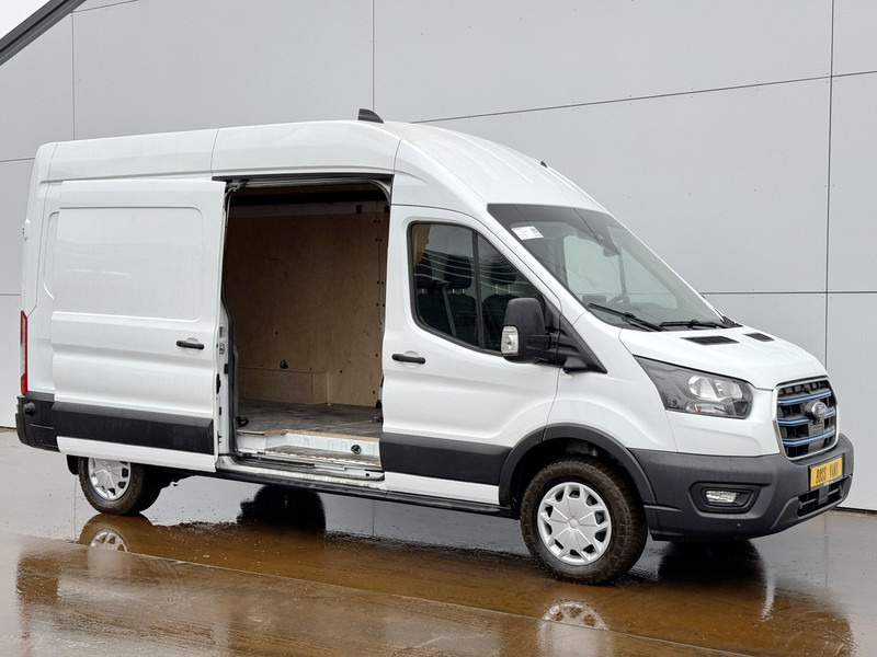 Ford E-Transit 390 184PK 390 Elektrisch 75kWh 334km WLTP BEV Snelladen L2H2 Climate Control Carplay Camera Stoelverwarming Parkeersensoren voor achter Laadkabel - Fourgon utilitaire, Utilitaire électrique: photos 5 Ford E-Transit 390 184PK 390 Elektrisch 75kWh 334km WLTP BEV Snelladen L2H2 Climate Control Carplay Camera Stoelverwarming Parkeersensoren voor achter Laadkabel - Fourgon utilitaire, Utilitaire électrique: photos 5