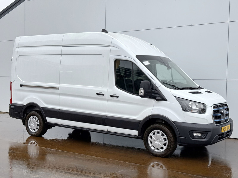 Ford E-Transit 390 184PK 390 Elektrisch 75kWh 334km WLTP BEV Snelladen L2H2 Climate Control Carplay Camera Stoelverwarming Parkeersensoren voor achter Laadkabel - Fourgon utilitaire, Utilitaire électrique: photos 4 Ford E-Transit 390 184PK 390 Elektrisch 75kWh 334km WLTP BEV Snelladen L2H2 Climate Control Carplay Camera Stoelverwarming Parkeersensoren voor achter Laadkabel - Fourgon utilitaire, Utilitaire électrique: photos 4