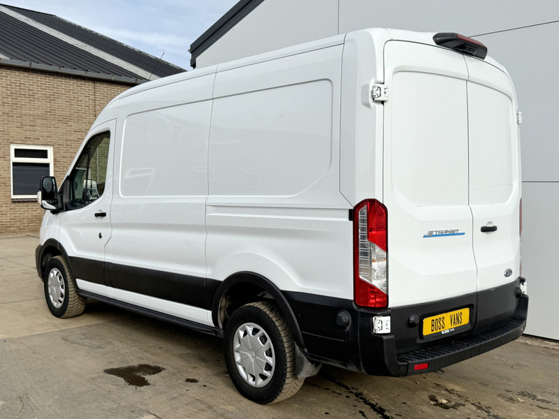 Ford E-Transit 390 75kWh 184PK Elektrisch 75kWh 334km WLTP BEV Snelladen L2H2 Climate Control Tacho Carplay Camera Stoelverwarming Parkeersensoren voor achter - Fourgon utilitaire, Utilitaire électrique: photos 2 Ford E-Transit 390 75kWh 184PK Elektrisch 75kWh 334km WLTP BEV Snelladen L2H2 Climate Control Tacho Carplay Camera Stoelverwarming Parkeersensoren voor achter - Fourgon utilitaire, Utilitaire électrique: photos 2