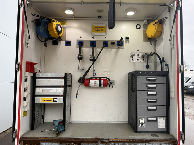 Iveco Daily Daily 70C18 3.0 *Service bus / Inbouw* LED Climate Control Cruise Control Tachograaf Standkachel Trekhaak Camera Stoelverwarming — crédit-bail Iveco Daily Daily 70C18 3.0 *Service bus / Inbouw* LED Climate Control Cruise Control Tachograaf Standkachel Trekhaak Camera Stoelverwarming: photos 12