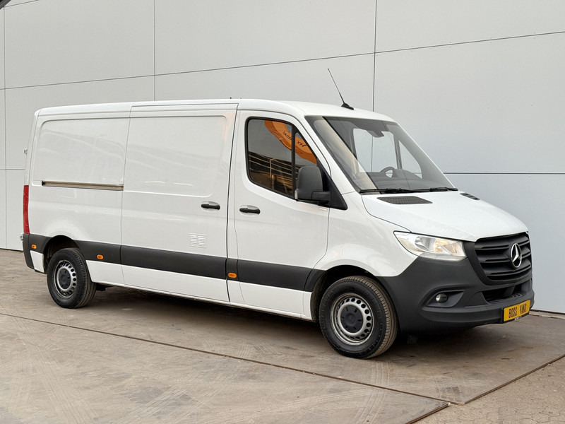 Mercedes-Benz Sprinter 315 1.9 CDI L2H1 Climate Control Cruise Control Carplay - Fourgon utilitaire: photos 4 Mercedes-Benz Sprinter 315 1.9 CDI L2H1 Climate Control Cruise Control Carplay - Fourgon utilitaire: photos 4