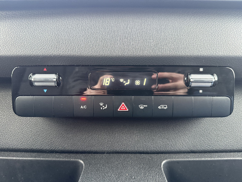Fourgon utilitaire, Utilitaire électrique Mercedes-Benz eSprinter 312 ALL-IN PRIJS L2H2 55kWh 168km WLTP 80kw Snelladen Climate Control Camera Stoelverwarming Laadkabel: photos 17