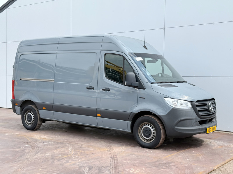 Mercedes-Benz eSprinter 312 ALL-IN PRIJS L2H2 Elektrisch 41kWh 135km WLTP Climate Control Camera Stoelverwarming - Fourgon utilitaire, Utilitaire électrique: photos 4 Mercedes-Benz eSprinter 312 ALL-IN PRIJS L2H2 Elektrisch 41kWh 135km WLTP Climate Control Camera Stoelverwarming - Fourgon utilitaire, Utilitaire électrique: photos 4