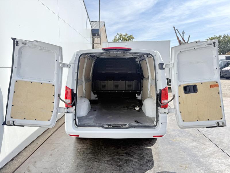 Fourgonnette, Utilitaire électrique Mercedes-Benz eVito 111 Elektrisch 41kWh 138KM WLTP Extra Lang Climate Control Camera Stoelverwarming: photos 11 Fourgonnette, Utilitaire électrique Mercedes-Benz eVito 111 Elektrisch 41kWh 138KM WLTP Extra Lang Climate Control Camera Stoelverwarming: photos 11