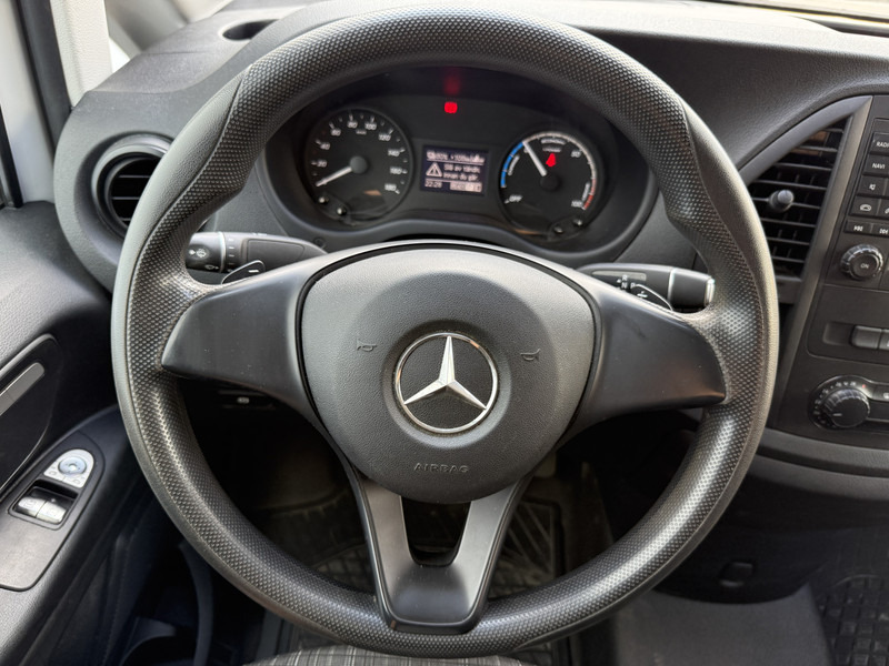 Fourgonnette, Utilitaire électrique Mercedes-Benz eVito 111 Elektrisch 41kWh 138KM WLTP Extra Lang Climate Control Camera Stoelverwarming: photos 19 Fourgonnette, Utilitaire électrique Mercedes-Benz eVito 111 Elektrisch 41kWh 138KM WLTP Extra Lang Climate Control Camera Stoelverwarming: photos 19