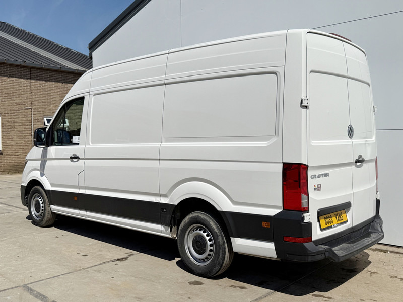 Volkswagen Crafter 2.0 TDI 140pk L3H3 Airco Cruise Control Apple Carplay Parkeersensoren voor achter - Fourgon utilitaire: photos 2 Volkswagen Crafter 2.0 TDI 140pk L3H3 Airco Cruise Control Apple Carplay Parkeersensoren voor achter - Fourgon utilitaire: photos 2