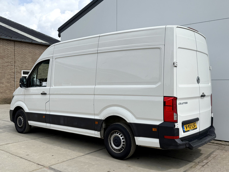 Volkswagen Crafter 2.0 TDI 140pk L3H3 Airco Cruise Control Carplay Parkeersensoren voor achter - Fourgon utilitaire: photos 2 Volkswagen Crafter 2.0 TDI 140pk L3H3 Airco Cruise Control Carplay Parkeersensoren voor achter - Fourgon utilitaire: photos 2