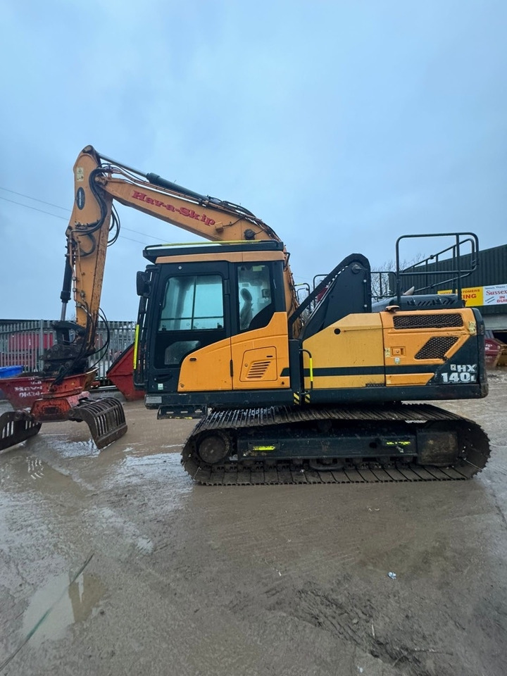 Hyundai HX140L - Pelle sur chenille: photos 2 Hyundai HX140L - Pelle sur chenille: photos 2