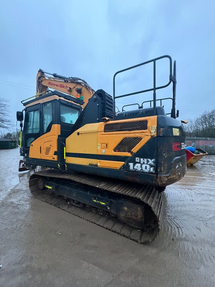 Hyundai HX140L - Pelle sur chenille: photos 1 Hyundai HX140L - Pelle sur chenille: photos 1