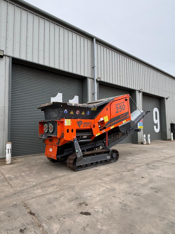 Arjes Impaktor 250 - Broyeur industriel: photos 5 Arjes Impaktor 250 - Broyeur industriel: photos 5