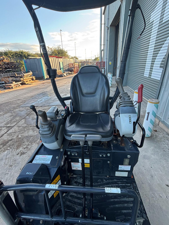 Mini pelle Hitachi ZX19U-6: photos 18