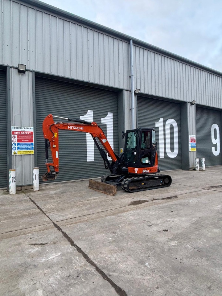 Hitachi ZX55U-6 CLR - Mini pelle: photos 1 Hitachi ZX55U-6 CLR - Mini pelle: photos 1