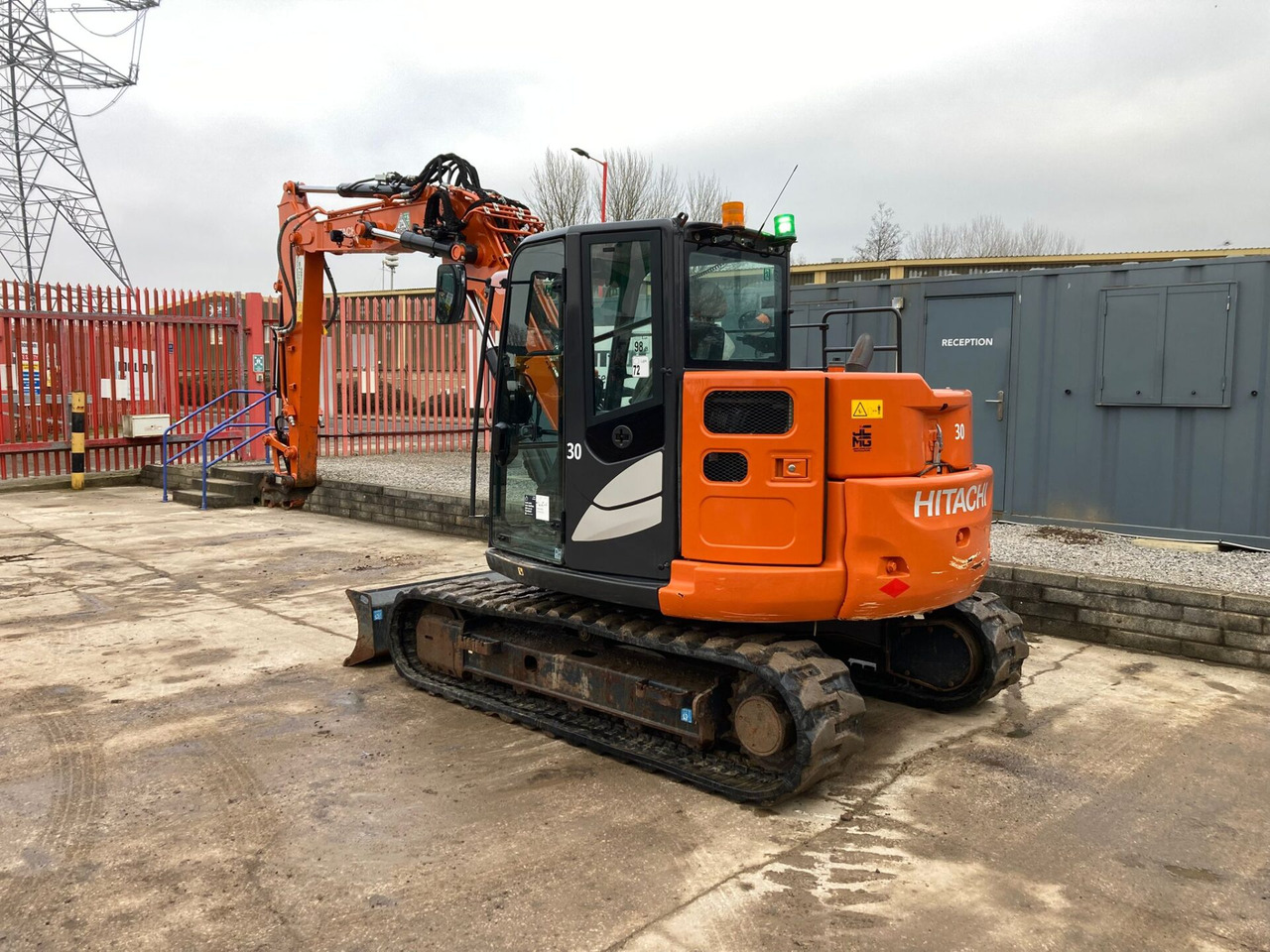 Hitachi ZX85USBR-6 2PB - Mini pelle: photos 3 Hitachi ZX85USBR-6 2PB - Mini pelle: photos 3