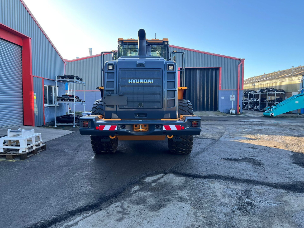 Hyundai HL960A - Chargeuse sur pneus: photos 4 Hyundai HL960A - Chargeuse sur pneus: photos 4