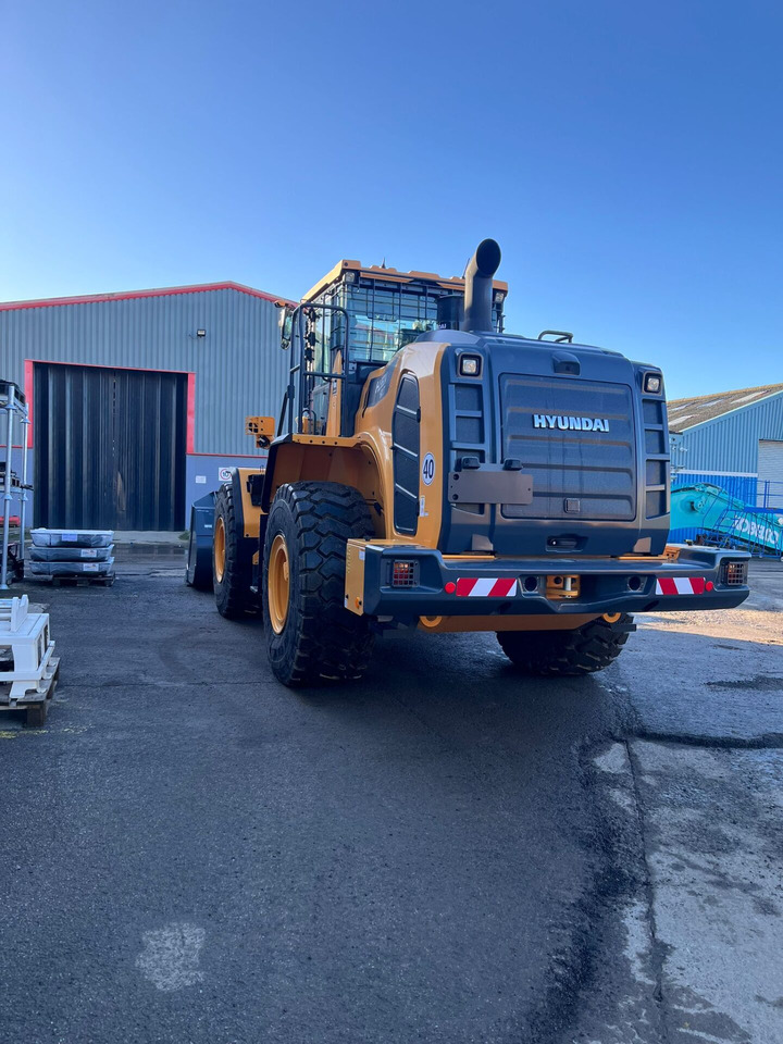 Hyundai HL960A - Chargeuse sur pneus: photos 3 Hyundai HL960A - Chargeuse sur pneus: photos 3