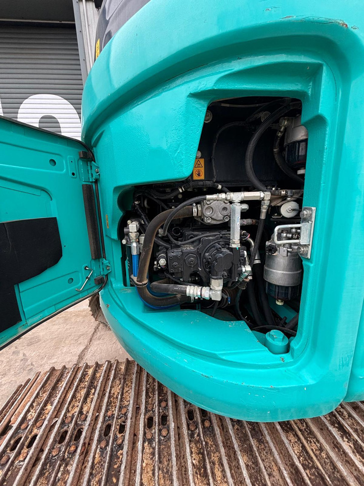 Pelle sur chenille Kobelco SK140SRLC-5: photos 19
