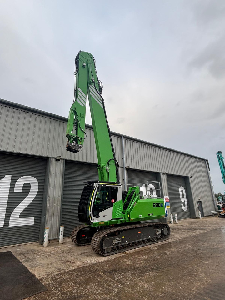 Sennebogen 830R - Pelle sur chenille: photos 1 Sennebogen 830R - Pelle sur chenille: photos 1