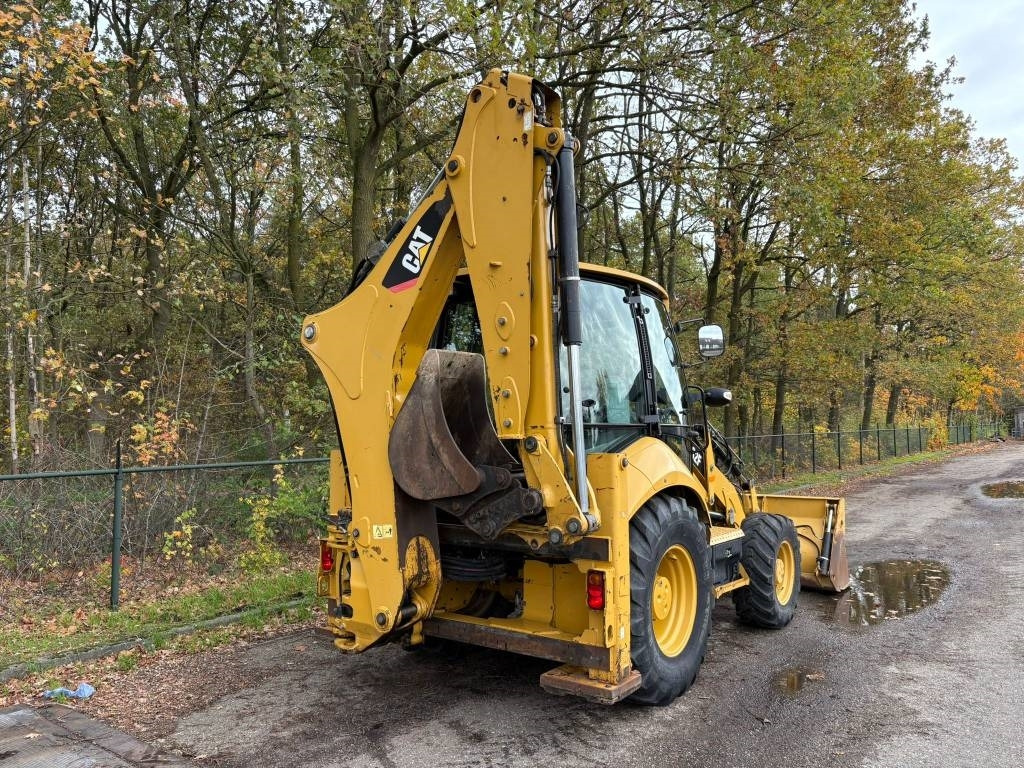 CAT 432 F - Tractopelle: photos 4 CAT 432 F - Tractopelle: photos 4