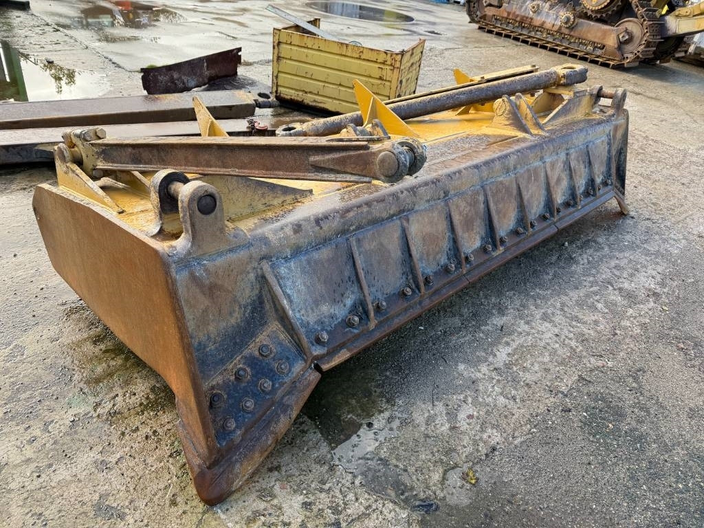 CAT D7R XR CE / LOW HOURS / TOP CONDITION - Bulldozer: photos 2 CAT D7R XR CE / LOW HOURS / TOP CONDITION - Bulldozer: photos 2