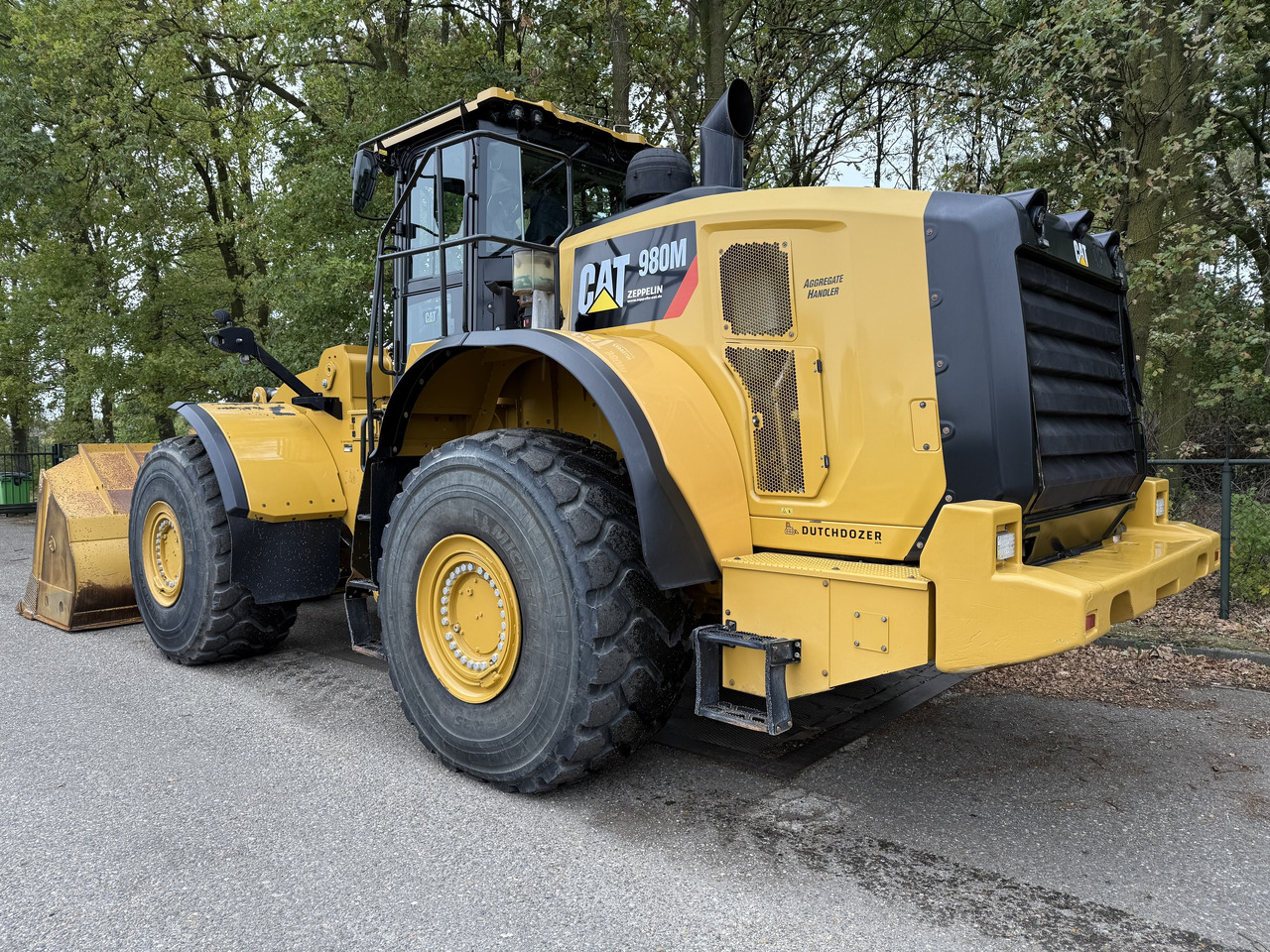 CATERPILLAR 980M - Chargeuse sur pneus: photos 3 CATERPILLAR 980M - Chargeuse sur pneus: photos 3
