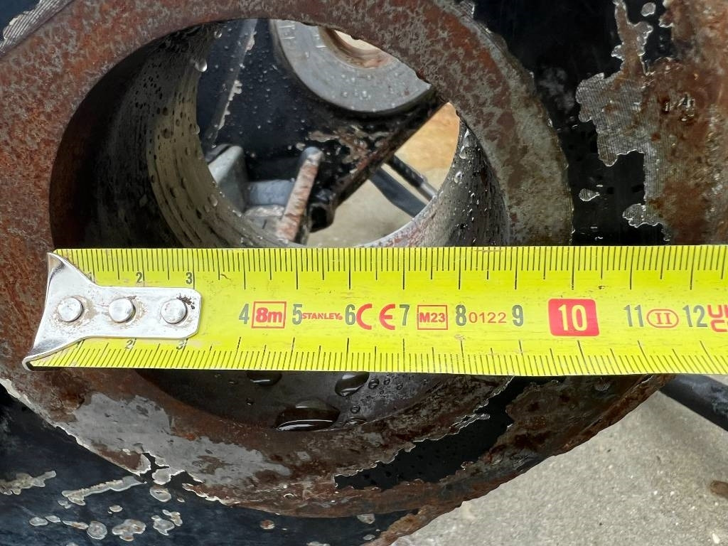 Attache rapide pour Engins de chantier OilQuick OQ70/55: photos 14 Attache rapide pour Engins de chantier OilQuick OQ70/55: photos 14